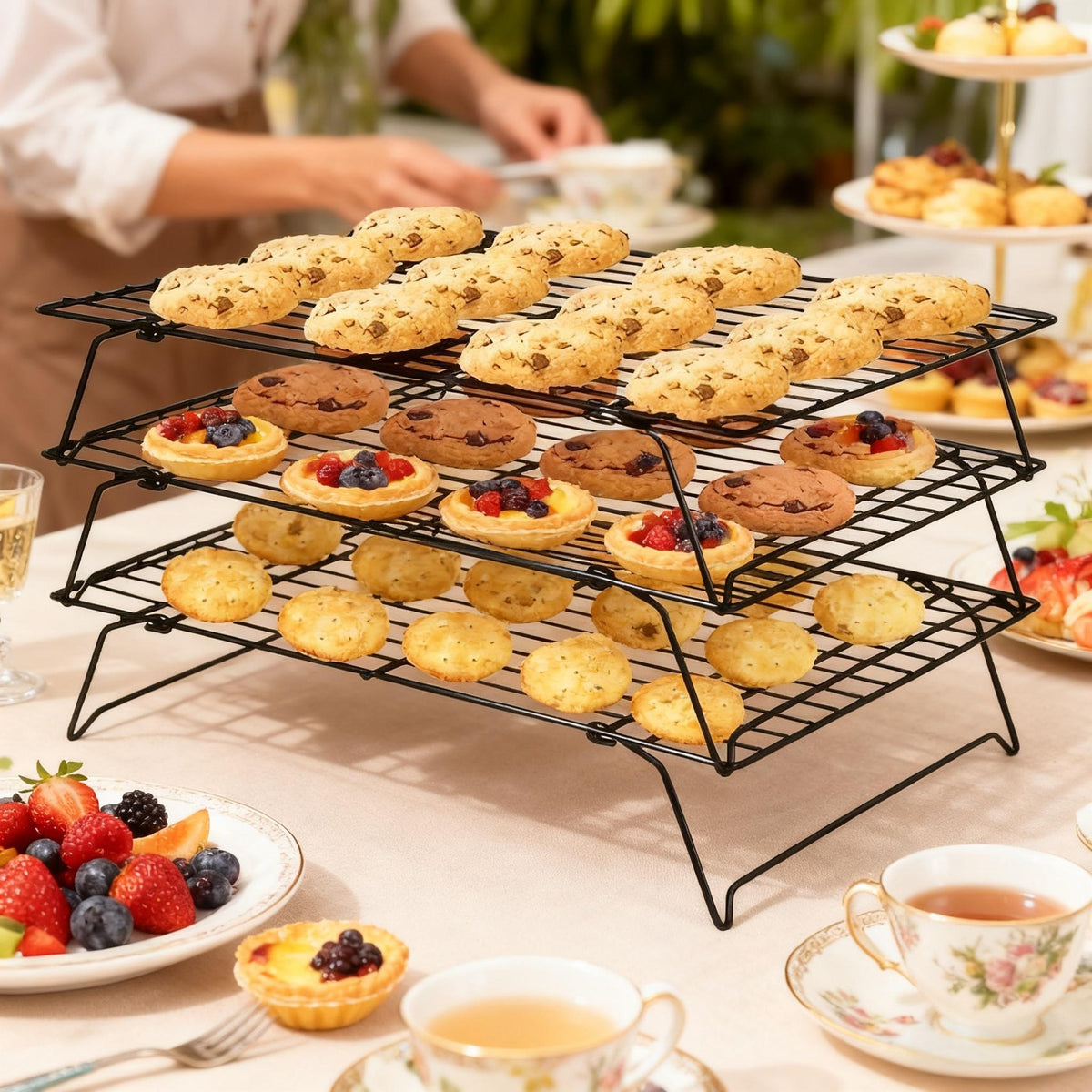 Collapsible Cooling Rack, Metal Wire Baking Tray, Stackable Drying Rack with Adjustable Four-Position Design, Suitable for Grilling While Camping, Ideal for Baking And Cooling And Cakes